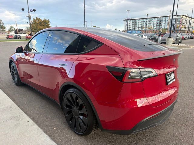 Used 2022 Tesla Model Y Performance AWD/4WD image 5