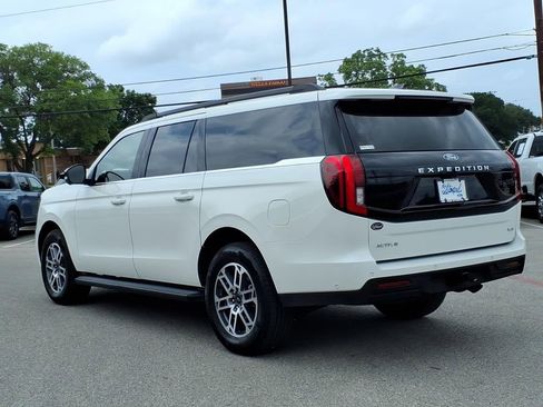 Certified 2025 Ford Expedition Max Active RWD image 11