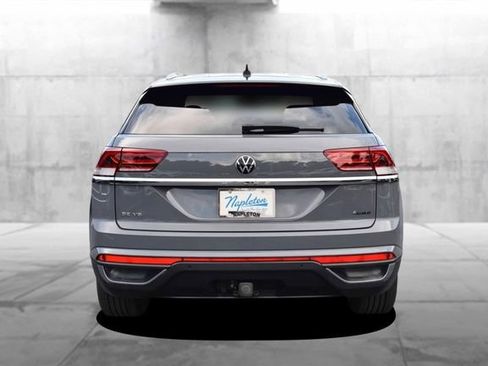 Certified 2023 Volkswagen Atlas Cross Sport SE w/ Black Wheel Package AWD/4WD image 6
