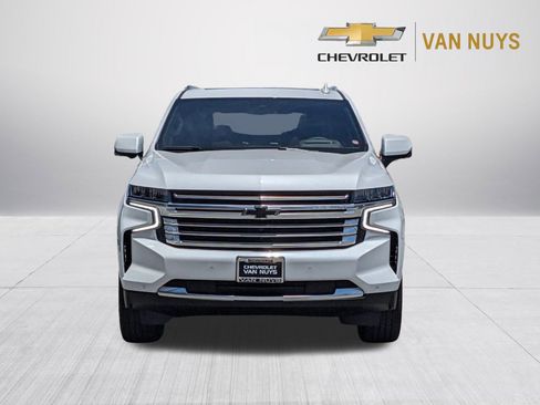 New 2023 Chevrolet Suburban High Country RWD image 2
