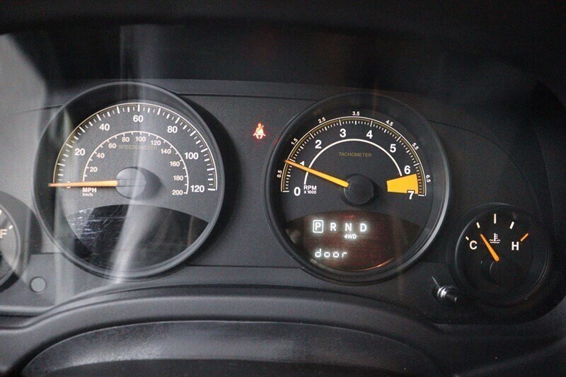 Used 2016 Jeep Patriot Sport w/ Power Value Group AWD/4WD image 11