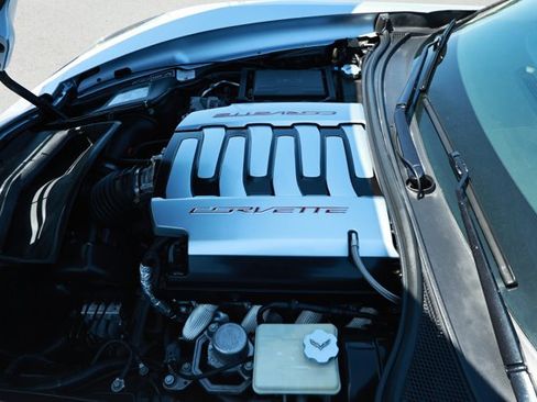 Used 2017 Chevrolet Corvette Grand Sport RWD image 2