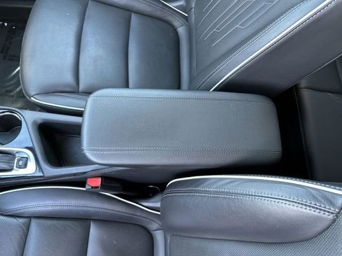 Used 2024 Buick Encore GX Avenir w/ Avenir Convenience Package image 24