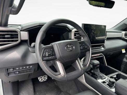 Used 2025 Toyota Tundra Limited w/ TRD Off-Road Package AWD/4WD image 10
