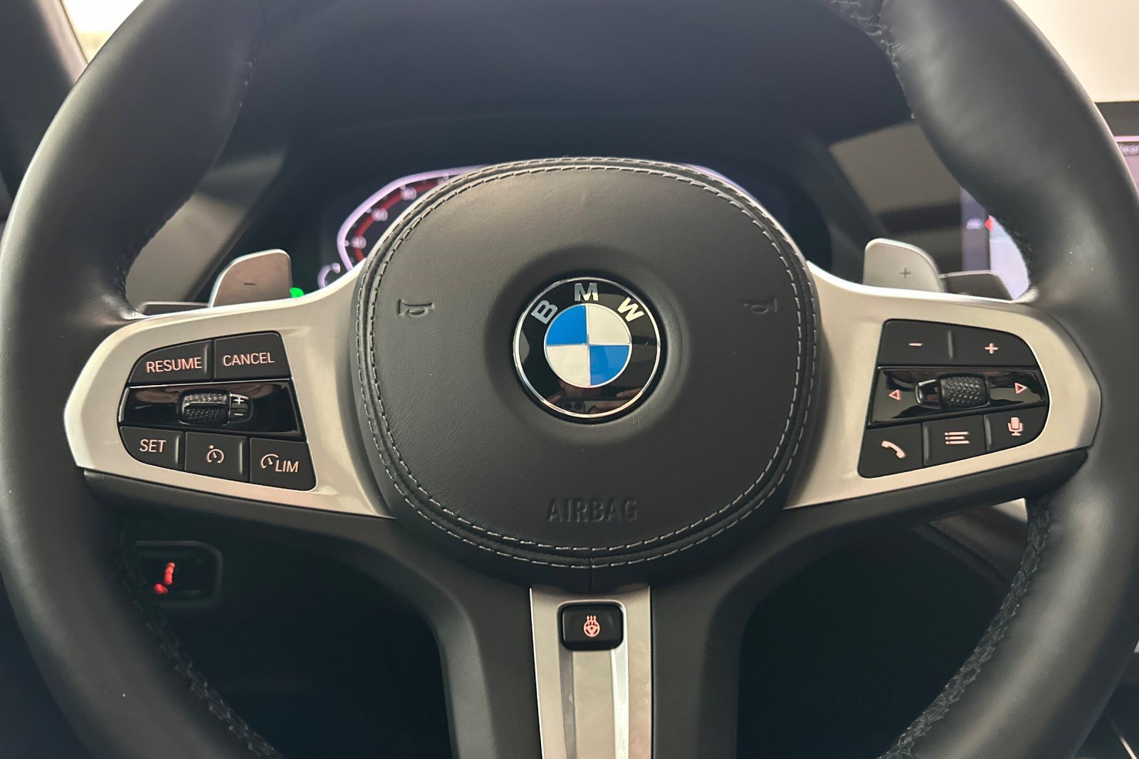 Used 2022 BMW X5 xDrive40i w/ M Sport Package AWD/4WD image 10