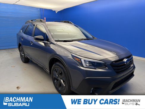 Used 2020 Subaru Outback Onyx Edition XT image 1