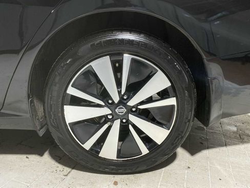 Used 2022 Nissan Altima 2.5 SV FWD image 8
