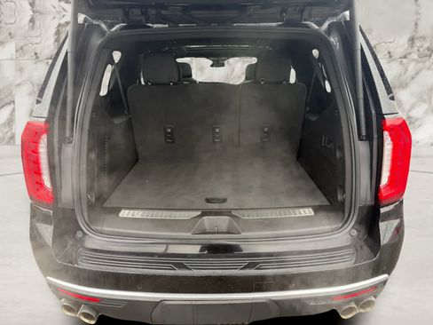 Used 2023 GMC Yukon XL Denali AWD/4WD image 23