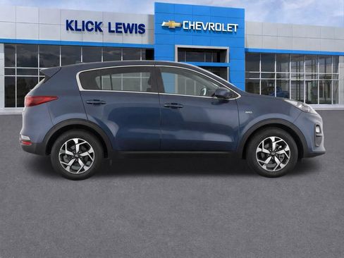 Used 2020 Kia Sportage LX AWD/4WD image 9