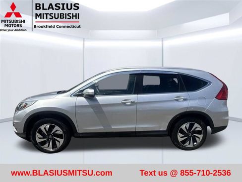Used 2016 Honda CR-V Touring image 4