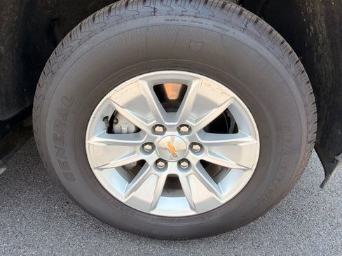 Used 2025 Chevrolet Silverado 1500 W/T RWD image 31