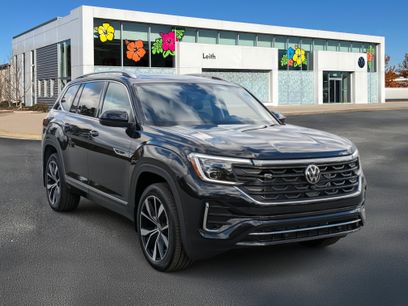 New 2025 Volkswagen Atlas SEL Premium R-Line