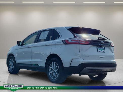 Certified 2023 Ford Edge SEL w/ Convenience Package AWD/4WD image 6