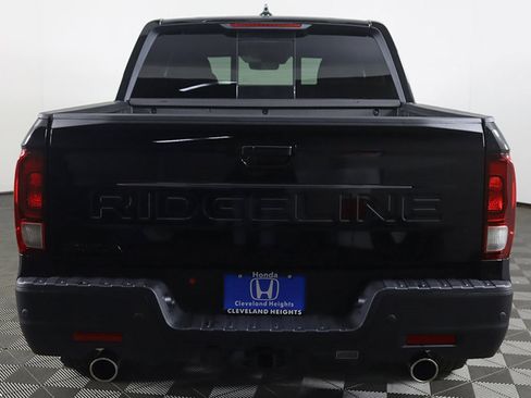 New 2026 Honda Ridgeline Black Edition image 7