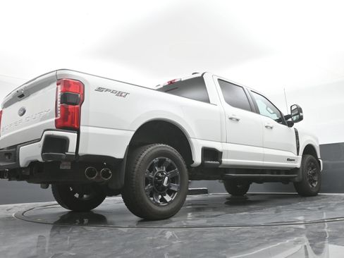 Used 2024 Ford F250 Lariat w/ Lariat Ultimate Package AWD/4WD image 42