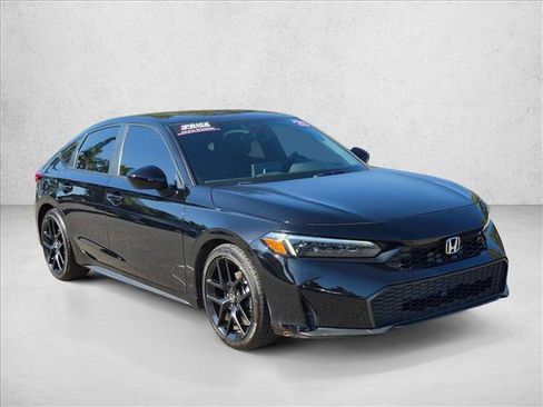 Used 2025 Honda Civic Sport image 3