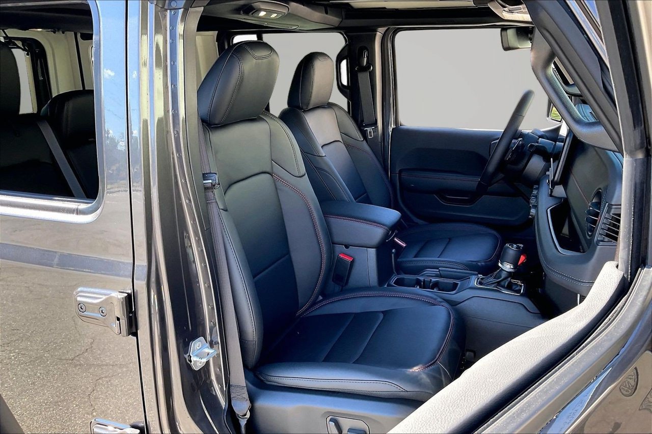 New 2027 Jeep Wrangler Unlimited Rubicon 392 AWD/4WD image 20