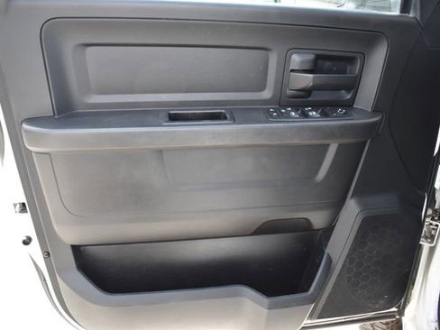 Used 2018 RAM 2500 Tradesman w/ Chrome Appearance Group AWD/4WD image 13