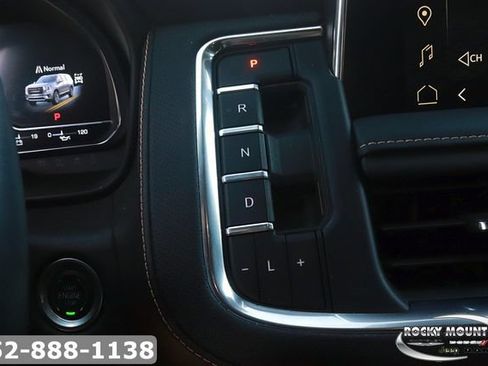 Used 2024 GMC Yukon AT4 AWD/4WD image 27