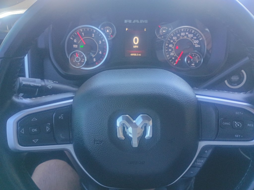 Used 2024 RAM 2500 Big Horn w/ Sport Appearance Package AWD/4WD image 18