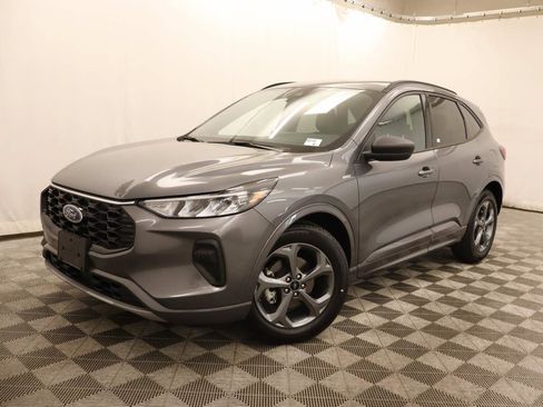 Used 2023 Ford Escape ST-Line w/ Tech Pack #1 FWD image 1