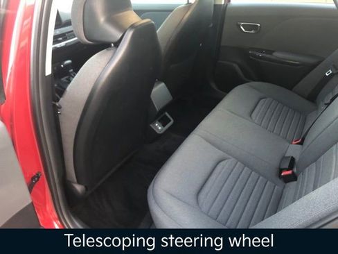 Used 2025 Kia K4 EX image 28