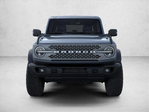 New 2025 Ford Bronco Badlands image 6