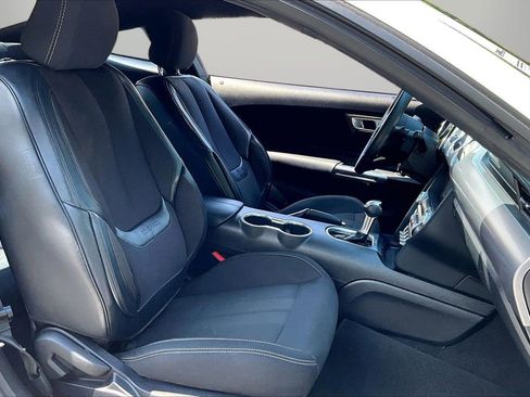 Used 2019 Ford Mustang Coupe w/ Equipment Group 101A RWD image 21