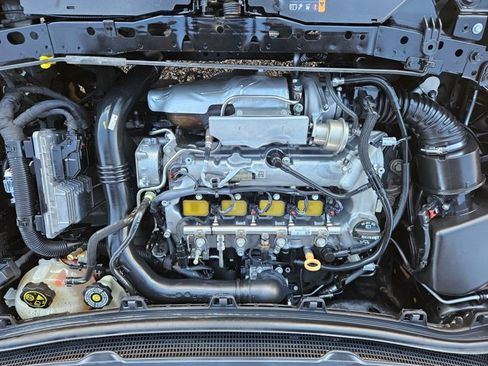 Used 2017 Chevrolet Cruze LS image 19