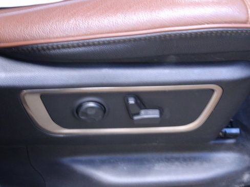 Used 2019 RAM 1500 Laramie Longhorn w/ Trailer Tow Group image 11