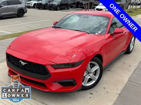 Used 2026 Ford Mustang Premium RWD image 4