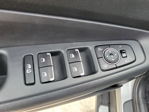 Used 2022 Hyundai Santa Fe XRT FWD image 23