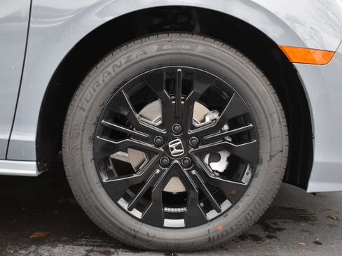 New 2026 Honda Odyssey Sport-L image 10