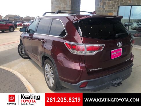 Used 2016 Toyota Highlander Limited Platinum AWD/4WD image 4