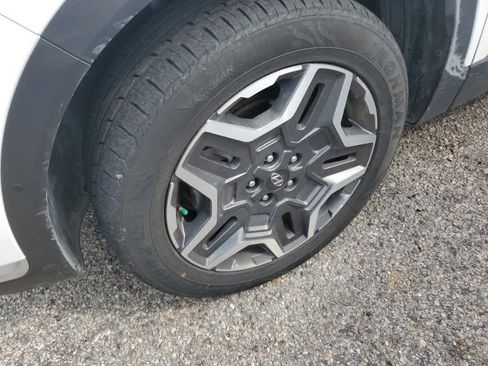 Used 2023 Hyundai Santa Fe Limited image 2