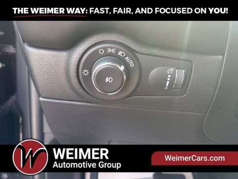 Used 2023 Dodge Durango GT AWD/4WD image 37