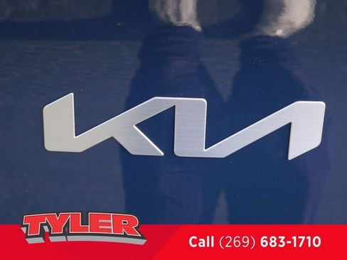 New 2025 Kia EV6 Light w/ Light LR Technology Package AWD/4WD image 14