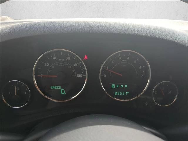 Used 2018 Jeep Wrangler Unlimited Sahara AWD/4WD image 11