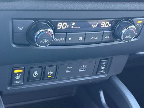 New 2026 Nissan Frontier SV w/ All-Weather Content Package AWD/4WD image 35