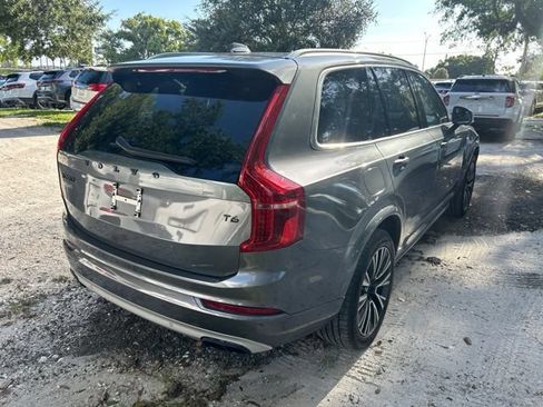 Used 2020 Volvo XC90 T6 Momentum w/ Protection Package AWD/4WD image 4