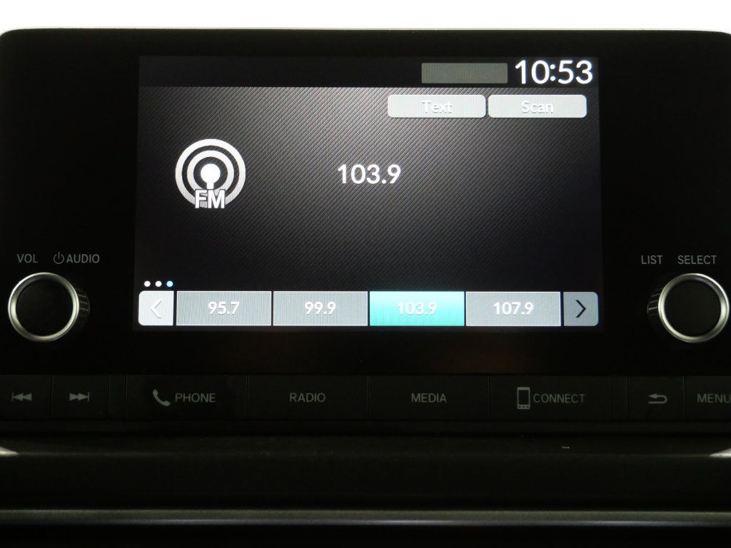Used 2024 Honda Pilot Sport image 17