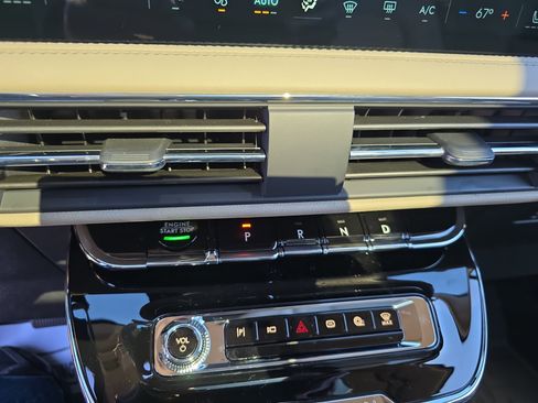 New 2026 Lincoln Corsair Grand Touring AWD/4WD image 20