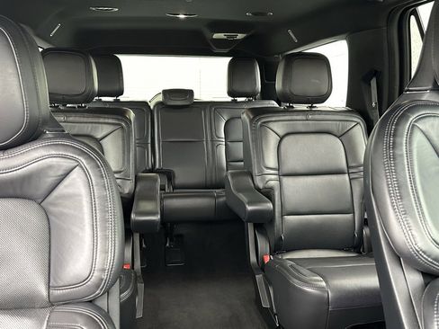 Used 2020 Lincoln Navigator L Reserve w/ Luxury Package image 20