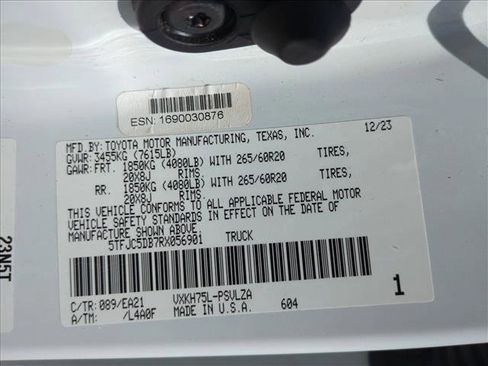 Used 2024 Toyota Tundra Limited AWD/4WD image 14