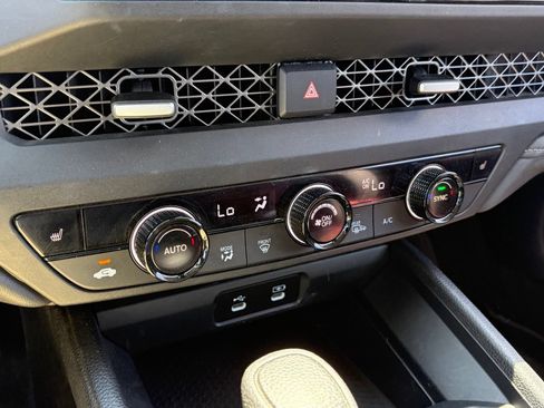 Used 2023 Honda Accord EX image 9