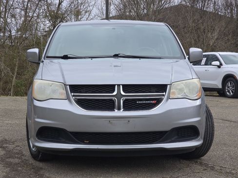 Used 2014 Dodge Grand Caravan SE image 5