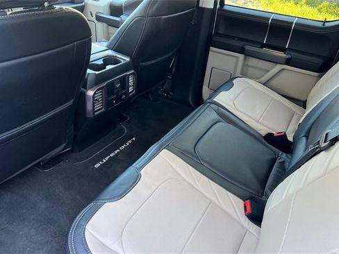 Used 2020 Ford F250 Limited image 13