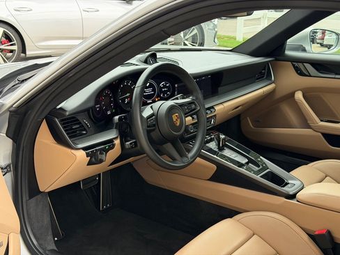 Used 2021 Porsche 911 Carrera w/ Premium Package RWD image 24