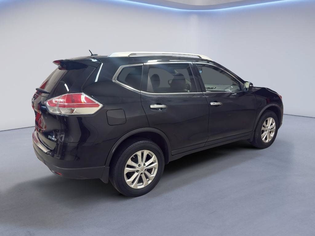 Used 2016 Nissan Rogue SV AWD/4WD image 8