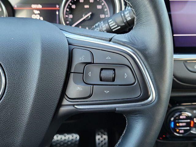 Used 2023 Buick Encore GX Select w/ Sport Touring Package FWD image 23